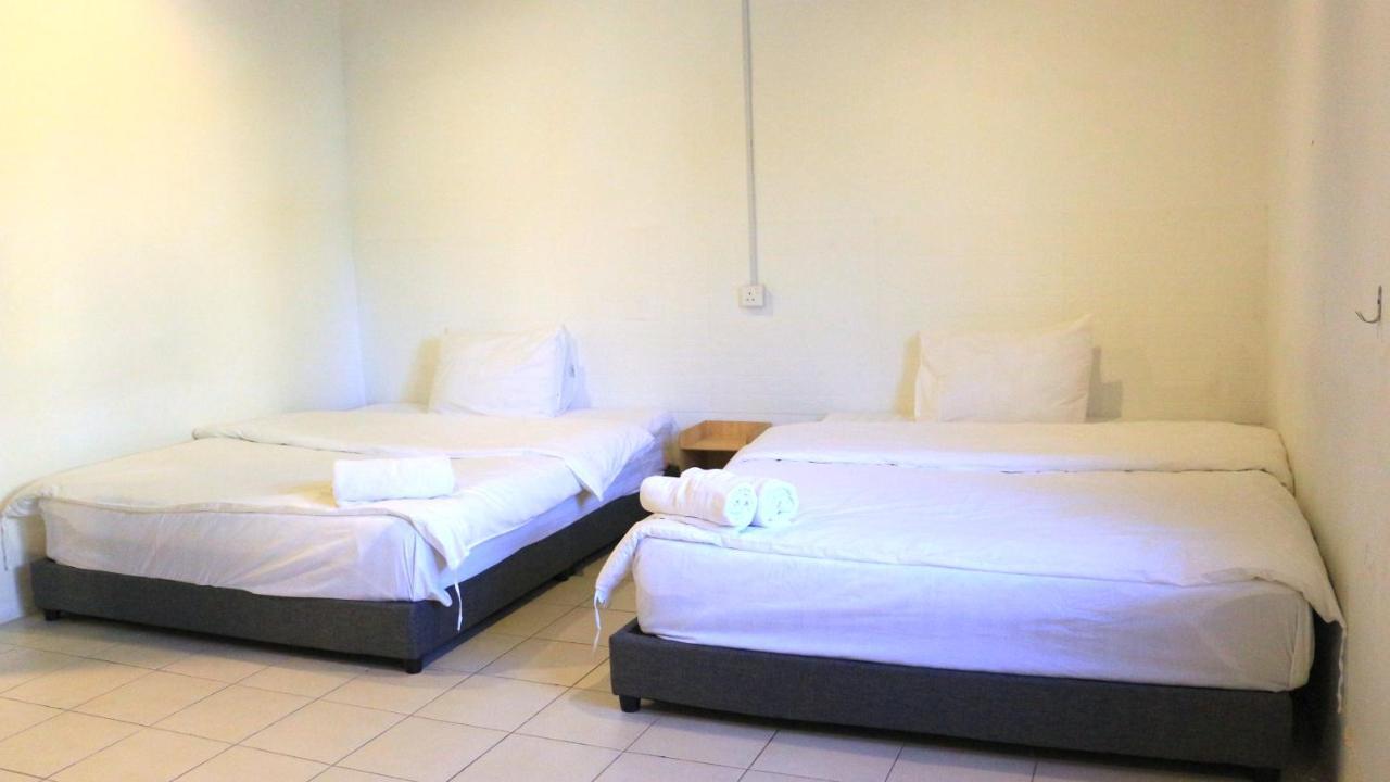 Ihome Boutique Hotel Seri Kembangan Exterior foto